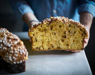 How to best cut and serve Easter Colomba