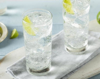 The three benefits and side effects of tonic water