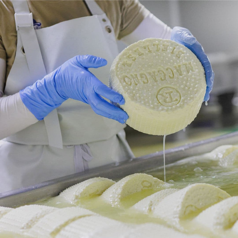 CASEIFICIO ROSSO - Maccagnetto formaggio di latte vaccino di elevata qualità in vendita online a prezzi competitivi su www.finetaste.it